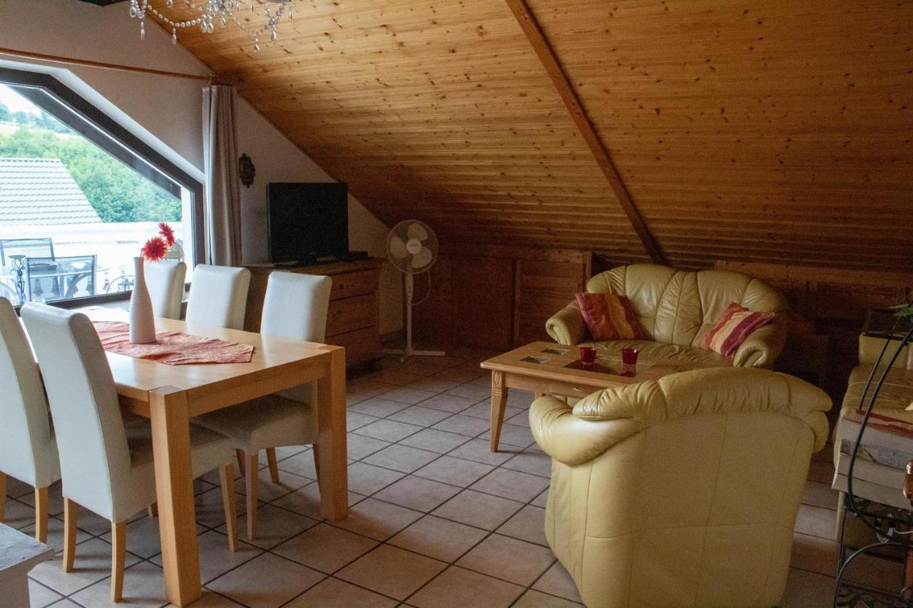 Ferienwohnungen Weitmann Ockfen Bagian luar foto